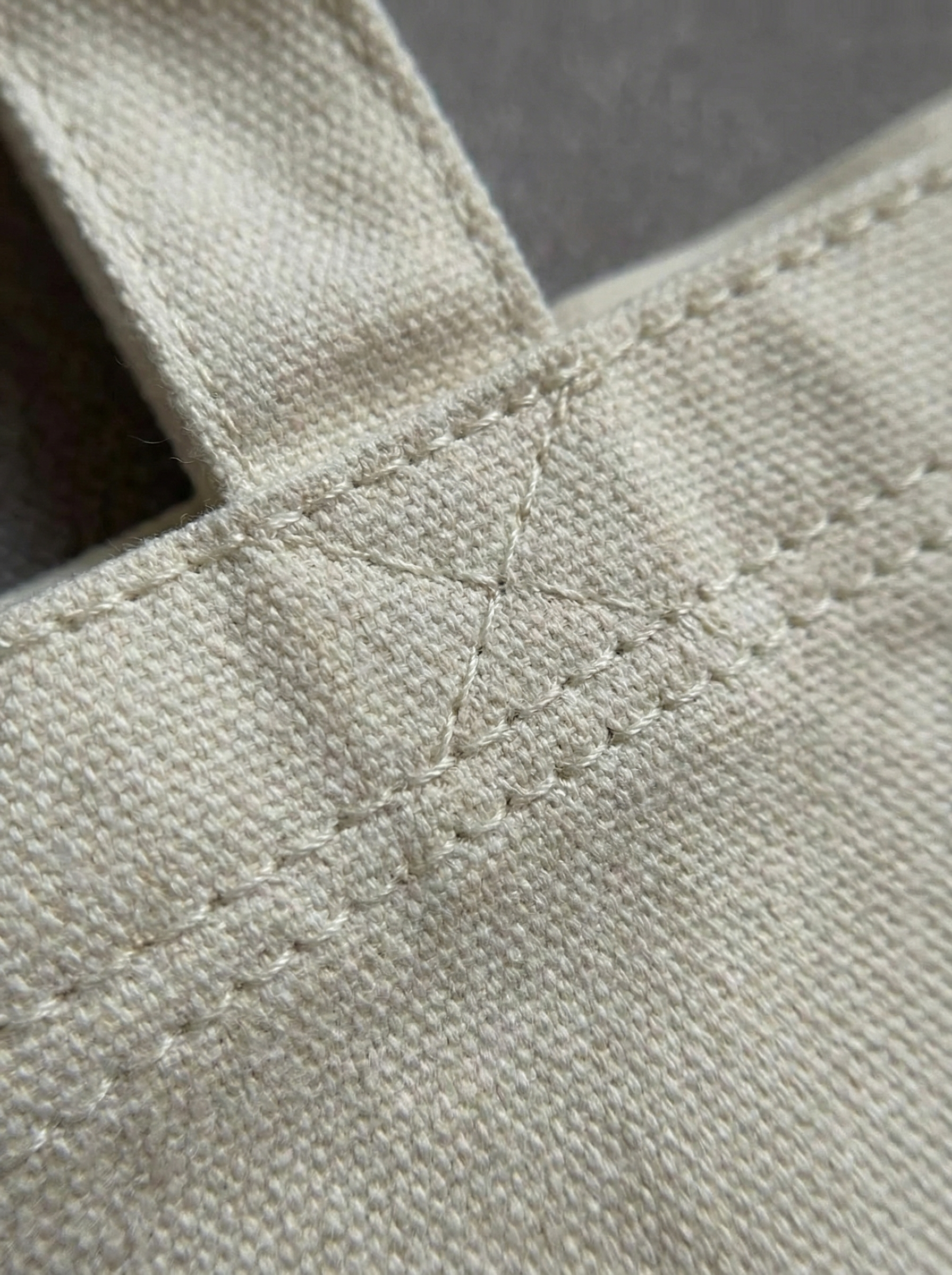 Tote Bag "Late but Legendary"