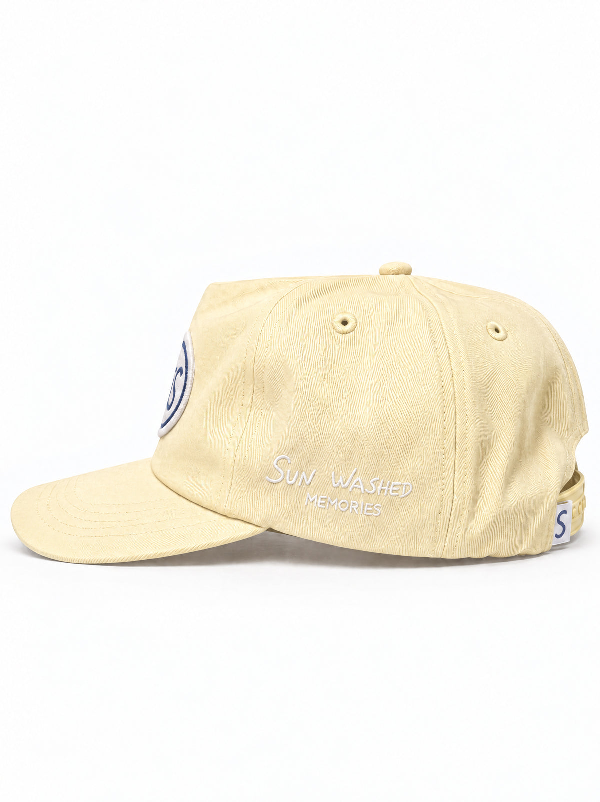 Cap "What if we kiss?" - Pale yellow
